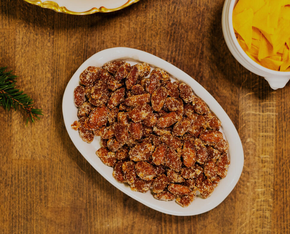 Småbrusiga brända mandlar